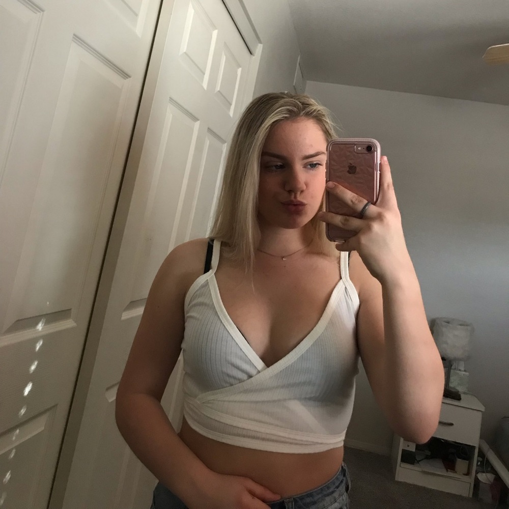 White wrap tank from forever 21 size small